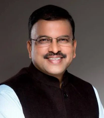 Sri. V. V. Lakshminarayana, Ex. I.P.S.